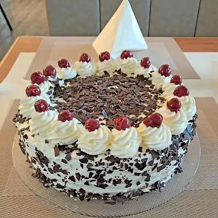 Hil - Im Lus Hotel 3*